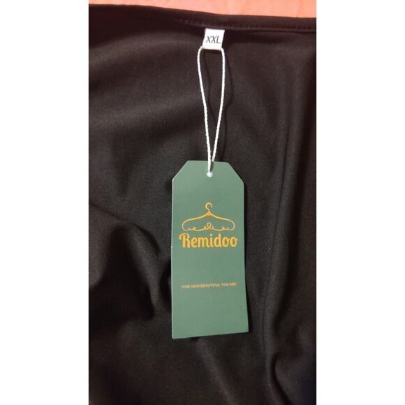 Remidoo long sleeved Crop Top Black XXL New With Tags - Picture 6 of 6